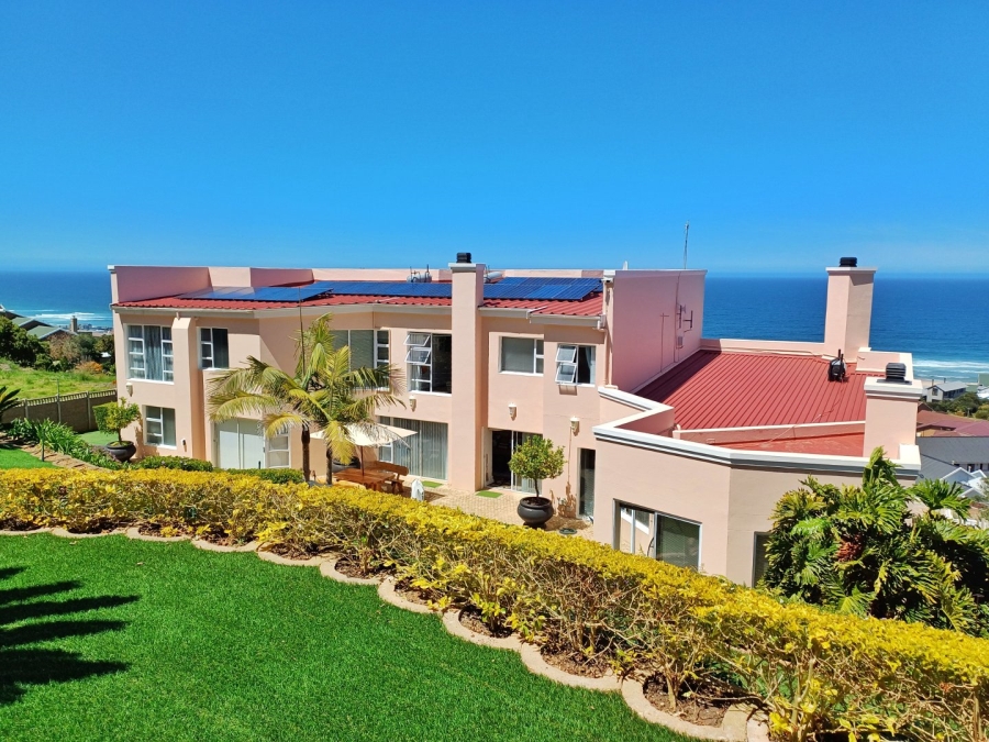 5 Bedroom Property for Sale in Outeniqua Strand Western Cape